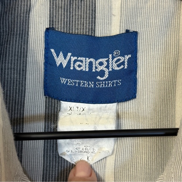 Wrangler Vintage Western Pearl Snap Gray Striped Short Sleeve Shirt XLT #1821 - Picture 4 of 4